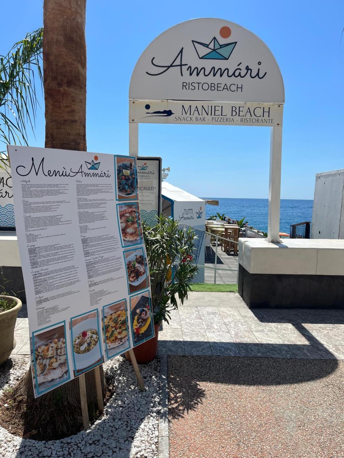 Maniel Beach Hotel Letojanni Exterior photo